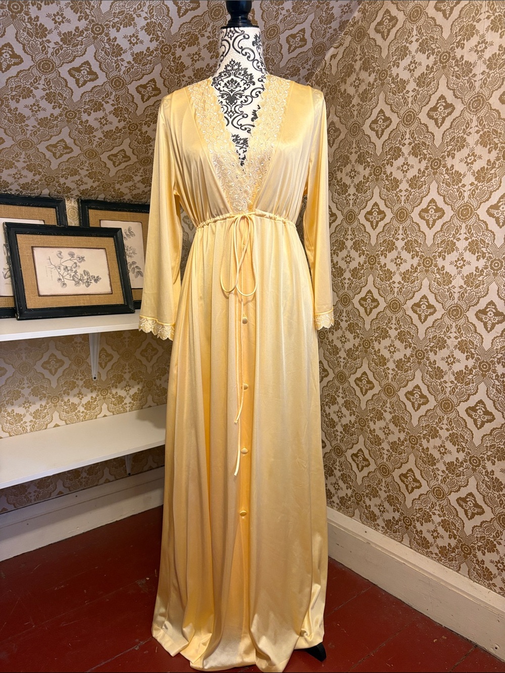 Vintage Yellow Peignoir Set-
Nightgown and Matching Satin Robe